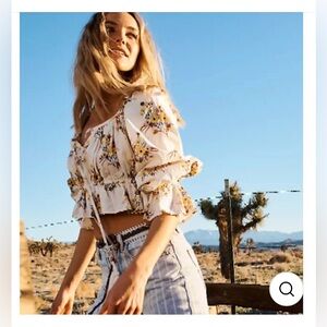 HappyXNature Kate Hudson Floral Printed Pop Cropped Top size large